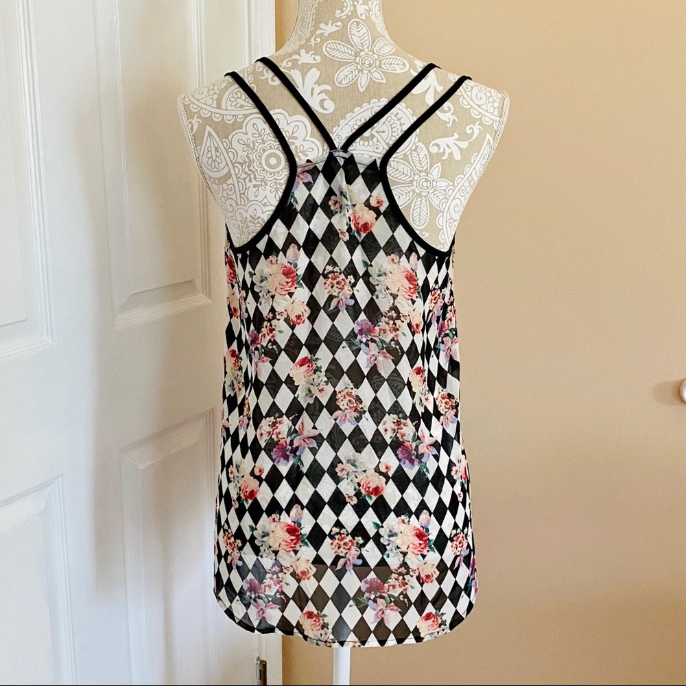 Patterned Tank • Black/White/Multi - Picture 2 of 2